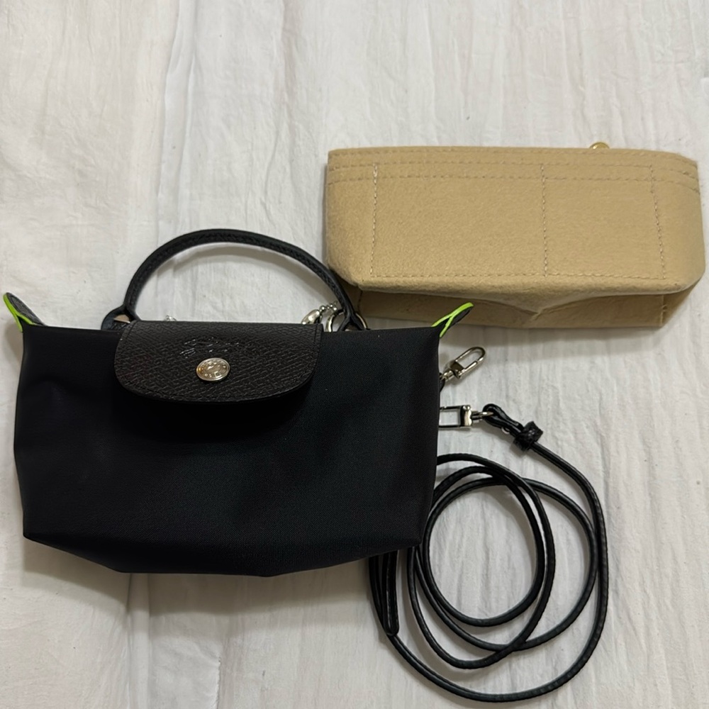 Black mini longchamp